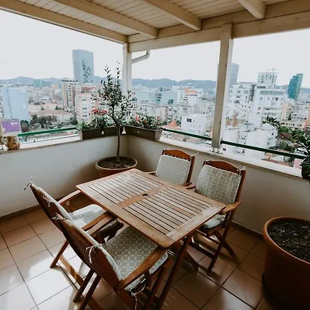Apartment Bazaar's Eye Free Parking Spacious Tarrace Tirana