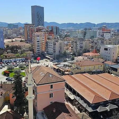 Apartment Bazaar's Eye Free Parking Spacious Tarrace Tirana